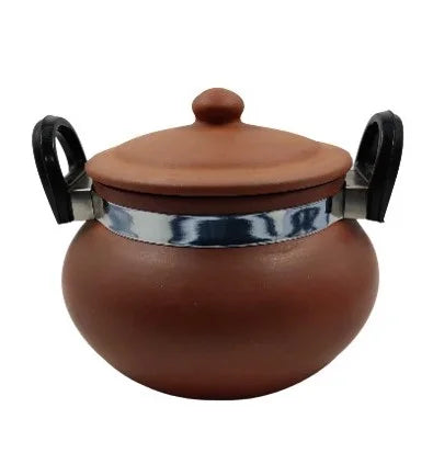 Earthen Plain Handi With Lid and Handle